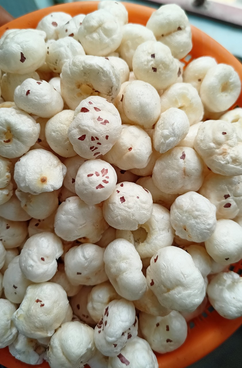 Raw Makhana